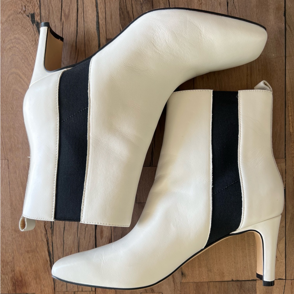 Calvin Klein White Booties Size 8
